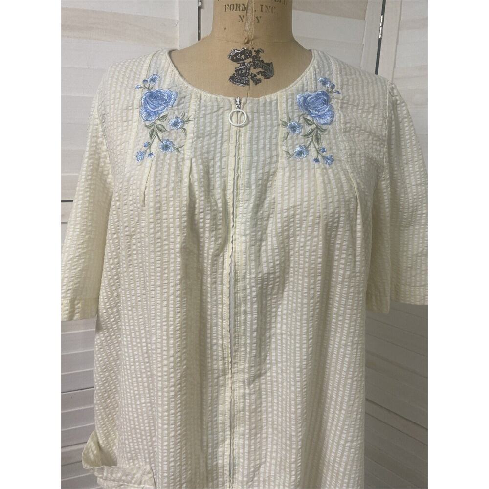 Charter Club Intimates Nightgown Housecoat Robe Seersucker Cotton Modest Large - Picture 2 of 8